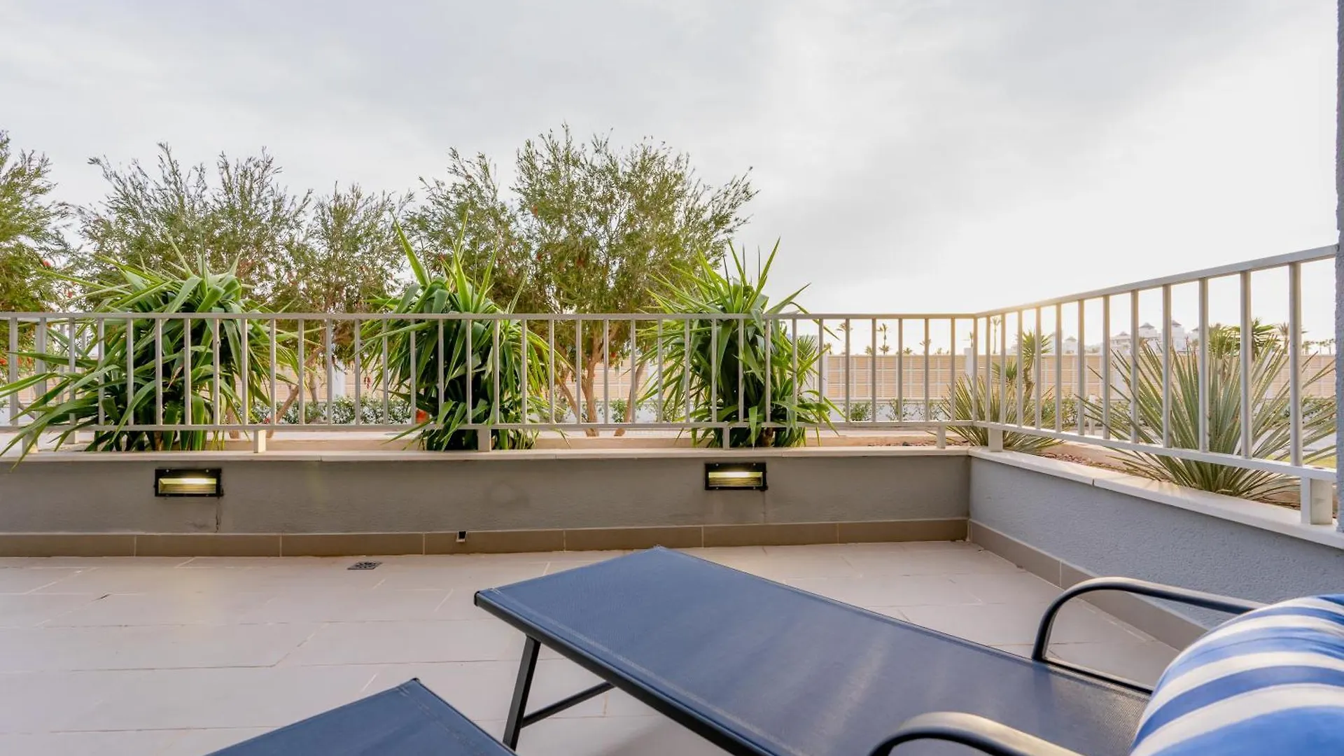Apartamento Mirador Playa Serena III R&R Roquetas de Mar 0*,
